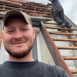 Hubert Siepak - Przebudowa Dachu Domaszowice