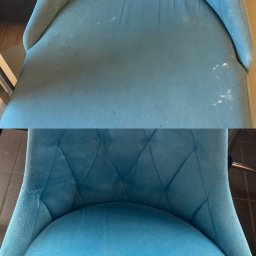 Aurum.Clean - Krzesło tapicerowane w odcieniach błękitu, podzielone na dwie części: górna z widocznymi plamami, dolna po czyszczeniu, prezentująca odświeżony wygląd.