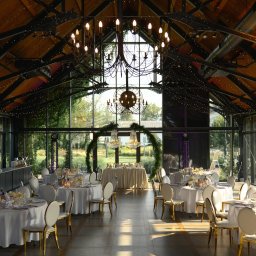 Pałac Mała Wieś - Szklarnia, Wesele 