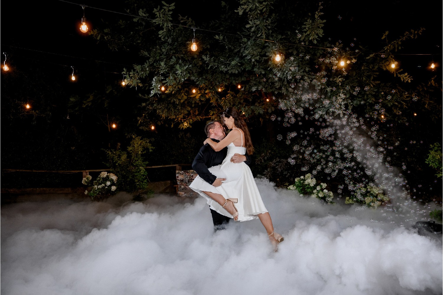 Cicha 23 - Pierwszy taniec, Wesele