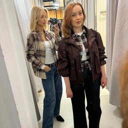 Kolejna udana misja za Nami, odświeżyłyśmy garderobe stawiając na kapsułowe rozwiązania i odważne kolory, wyszło pięknie :)