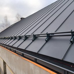 Odśnieżanie dachów Bełchatów 3