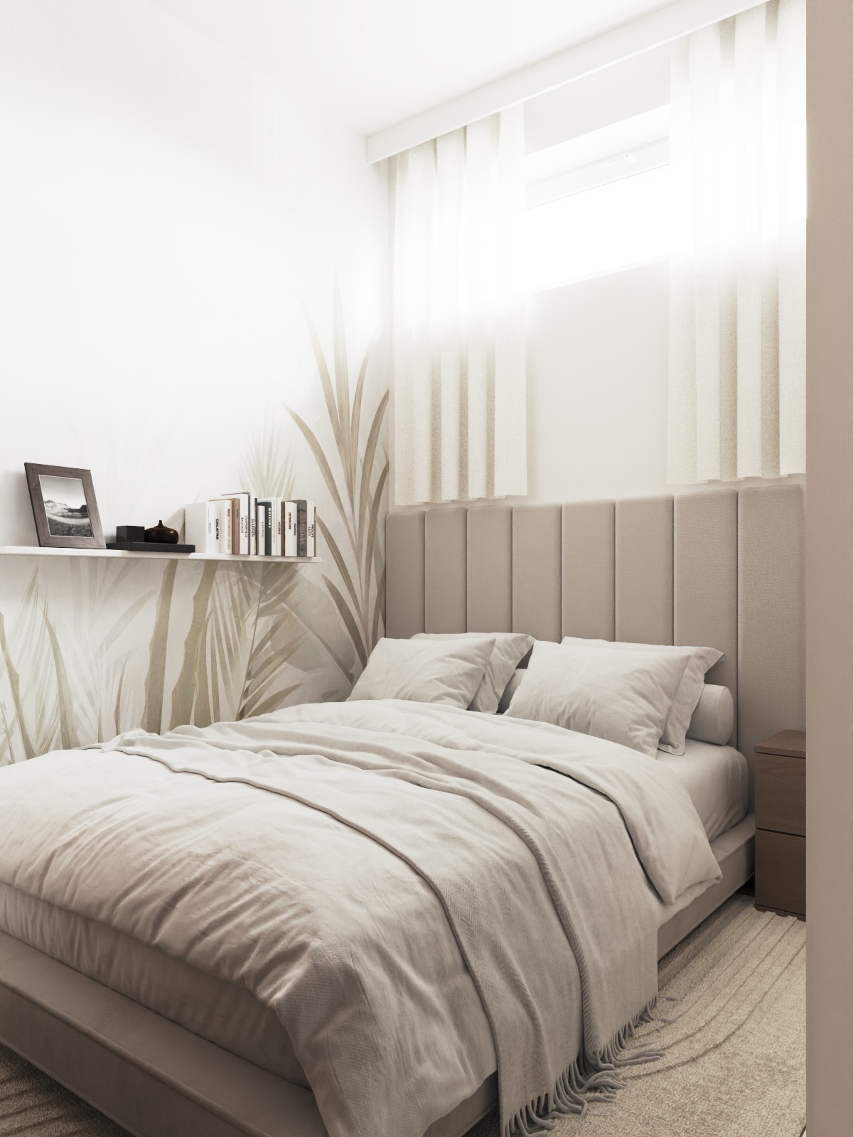 Jasna sypialnia z łóżkiem, tapicerowanym wezgłowiem i półką z książkami na ścianie z motywem roślinnym. Stonowana kolorystyka, miękkie światło, minimalistyczny styl.