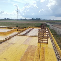 Zbrojarz Przyborów 4