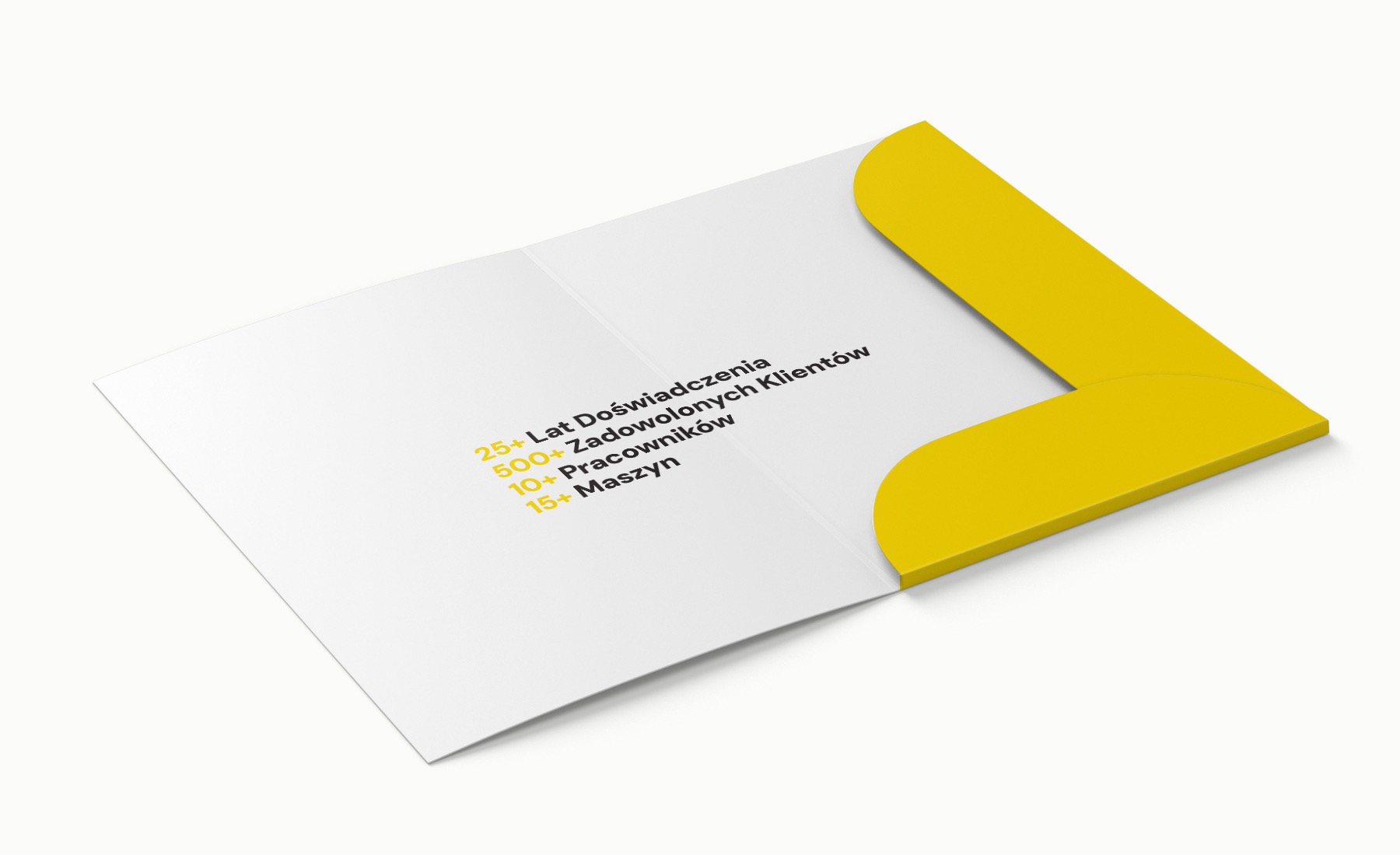 Otwarta, biała teczka firmowa z żółtym elementem graficznym, prezentująca dane firmy: doświadczenie, zadowoleni klienci, pracownicy i maszyny. Minimalistyczny design na białym tle.