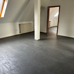 Układanie paneli Poznań 3