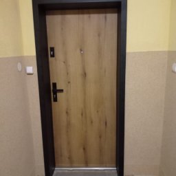 Montaż drzwi Książ Wielkopolski 4
