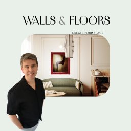 WALLS&FLOORS - indywidualny projekt i realizacja wnętrz pod klucz - Elegancki salon w Warszawie z zieloną sofą, obrazem konia i lampą. Prezentacja firmy Walls & Floors, tworzącej unikalne przestrzenie.