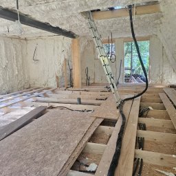 Ocieplanie Pianką PUR Stępka 1