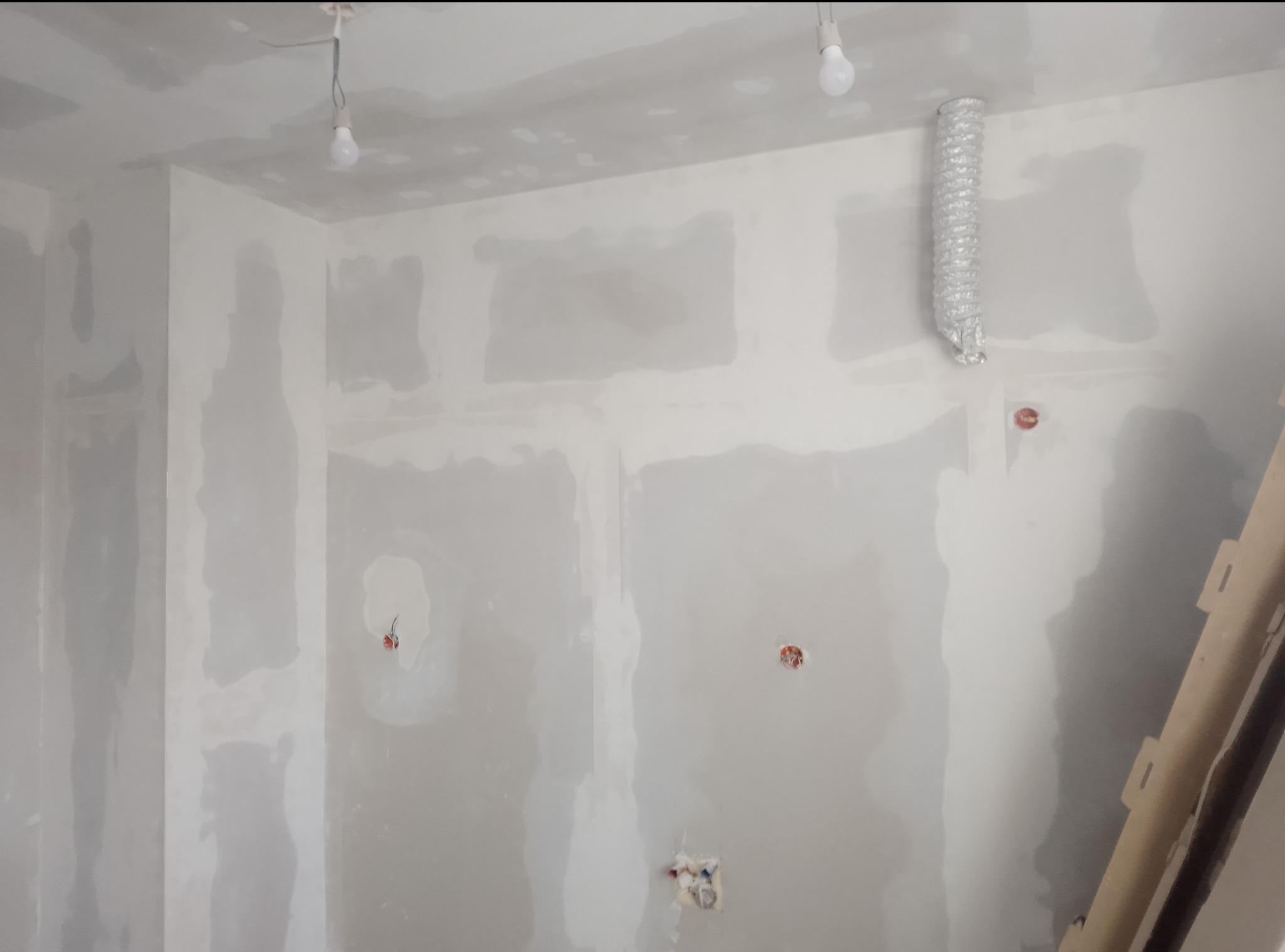 Kładzenie karton gipsow i szpachlowanie żaden problem