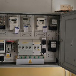 RALTECH USŁUGI ELEKTRYCZNE RADOSŁAW CZERNIAK - Szafa z układami pomiarowych po modernizacji