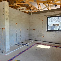 Elektryk - Instalacja elektryczna wykonana w nowo wybudowanym domu jednorodzinnym.