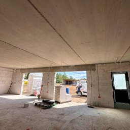 Elektryk - Nowa instalacja elektryczna w części garażu.