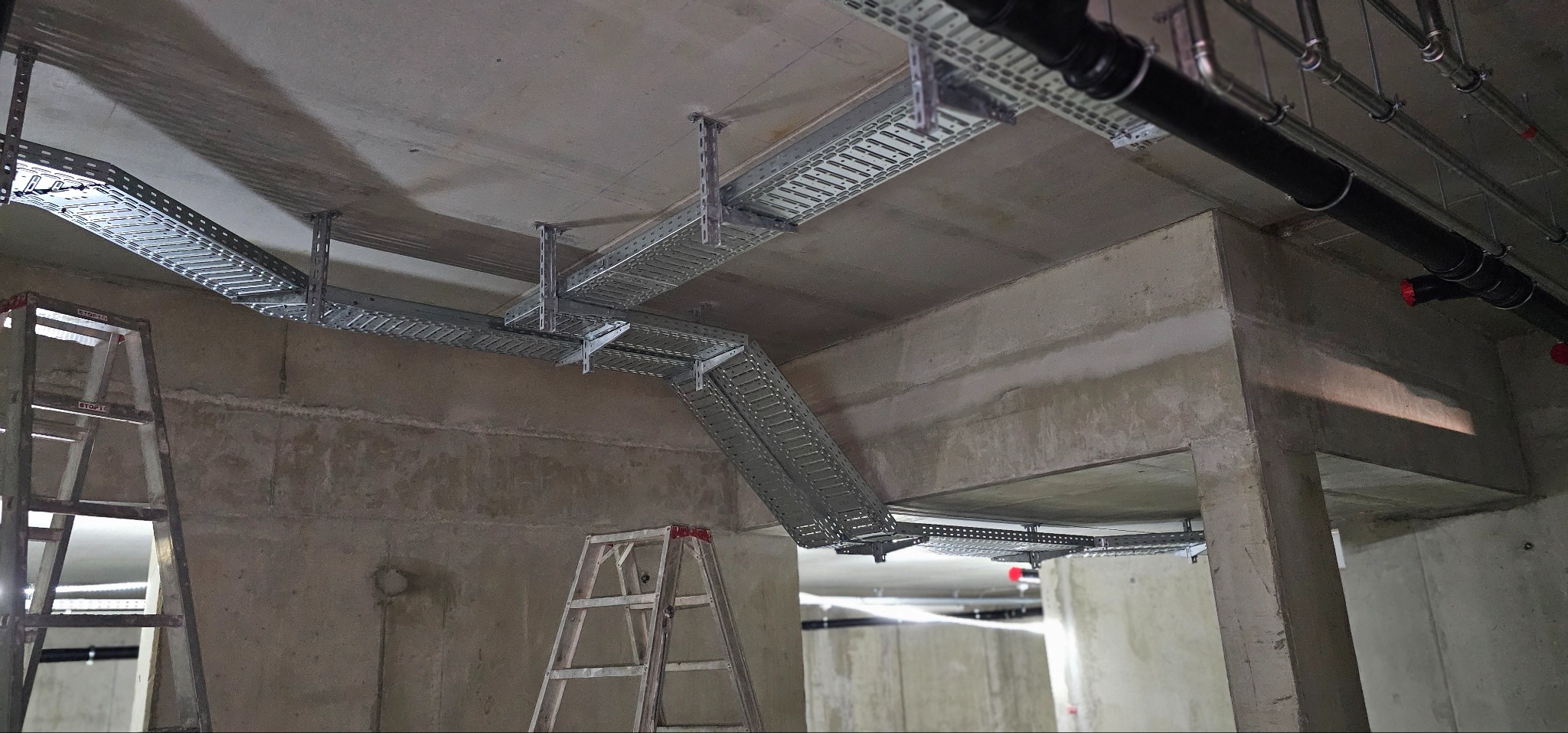 Trasy kablowej w części piwnicznej