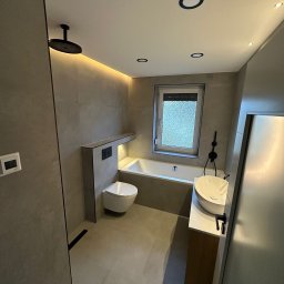 Łazienka 60×60 – układanie płytek