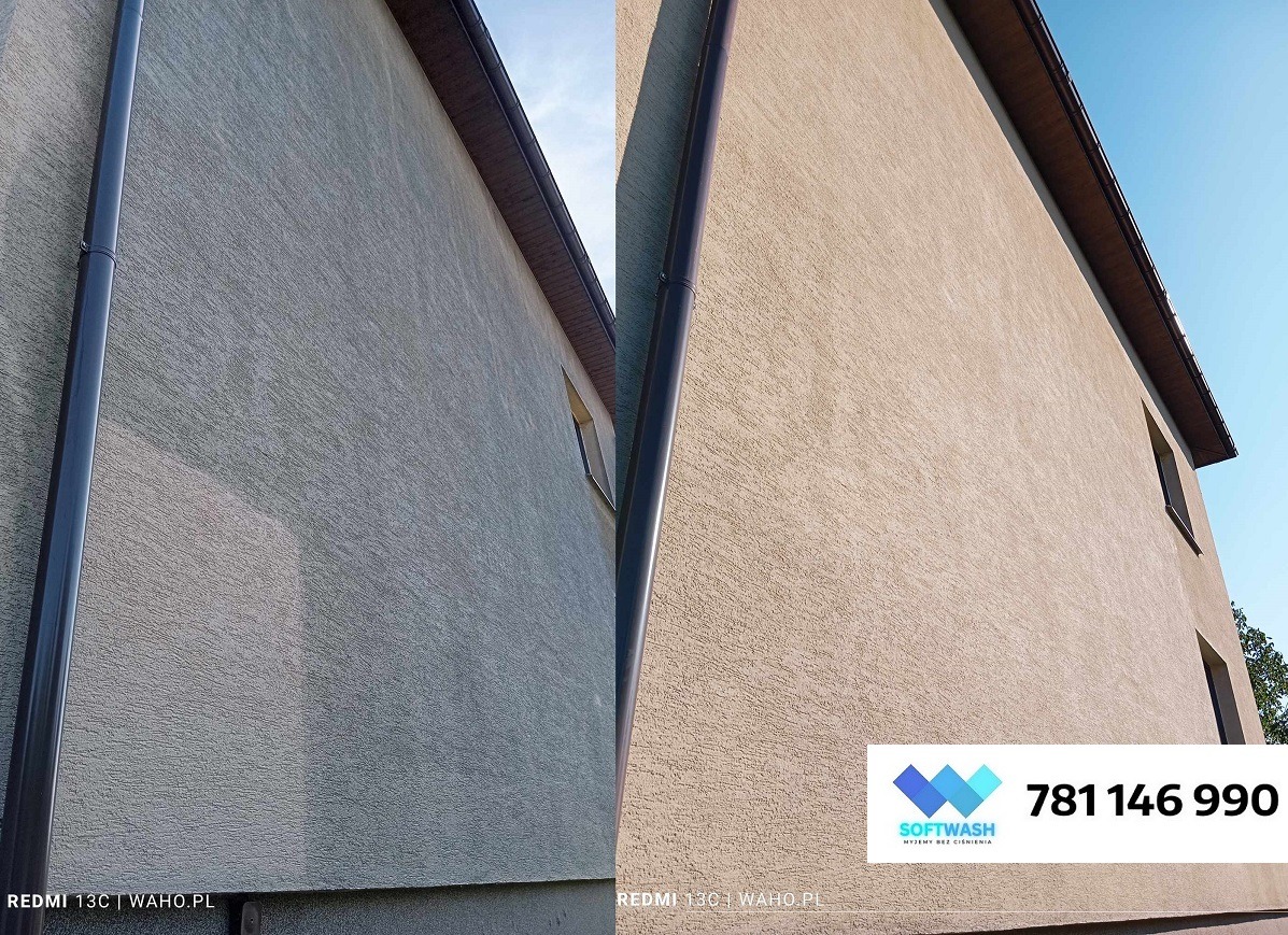 Elewacja budynku przed i po myciu, widoczna różnica w kolorze i czystości. Po prawej stronie logo firmy Softwash i numer telefonu.