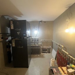 Damian Kamiński - Ogrzewanie podłogowe hydrauliczne Żyrard&oacute;w