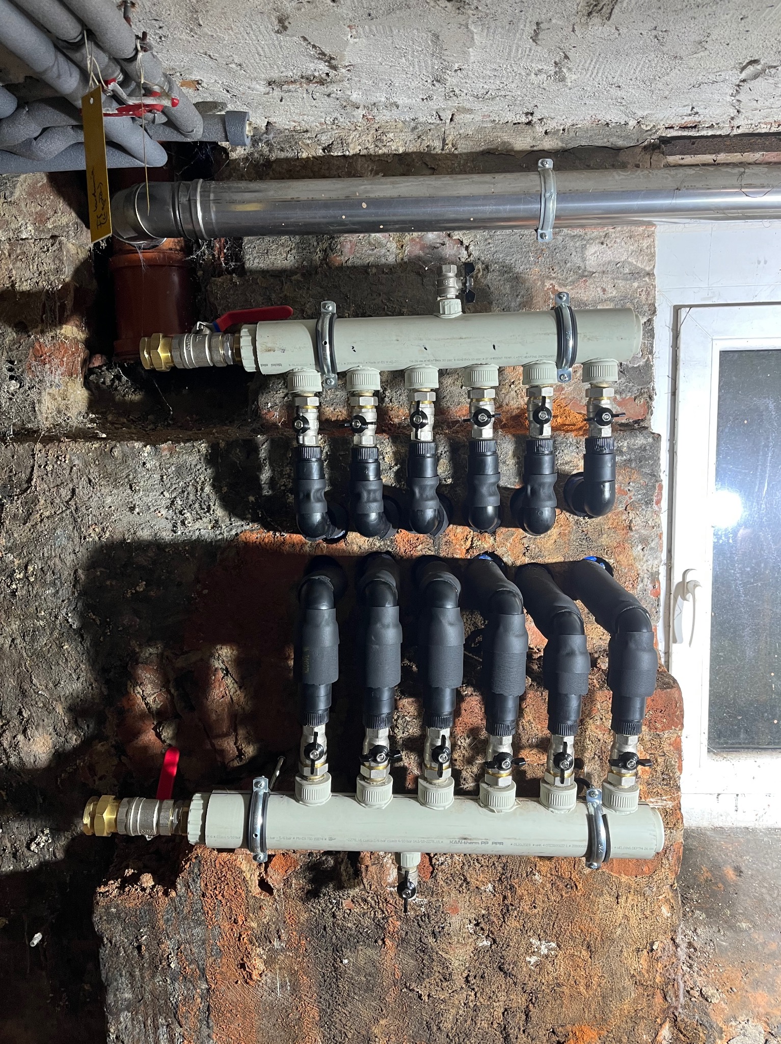 Belka dolnego źródła pod pompę gruntową