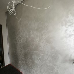 LUKA- REM Usługi remontowo- budowlane Łukasz Piekarz - Malowanie lokali firmowych Myślenice