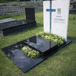 Salon Kamieniarski Silverstone Adam Bartkowiak-Siewierski - Tarasy kamienne Zielona G&oacute;ra