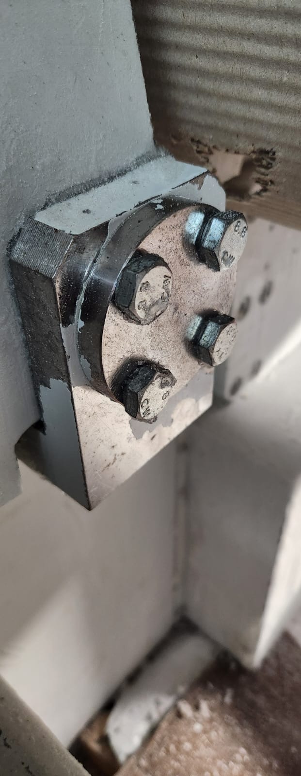 po czyszczeniu suchym lodem