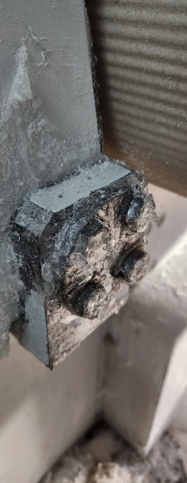 Przed czyszczeniem suchym lodem