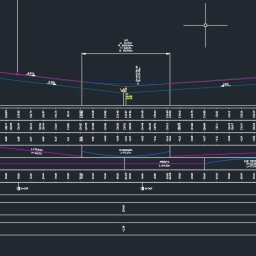 PJ Projekt - Plan inżynieryjny z naniesionymi danymi wysokościowymi i oznaczeniami, widok z góry na ciemnym tle, charakterystyczny dla dokumentacji technicznej.