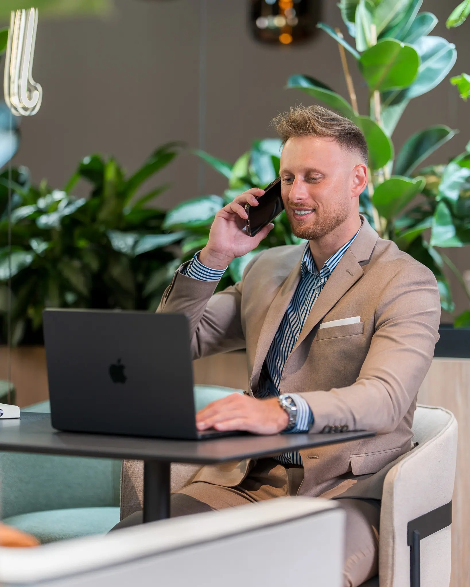 Codzienny kontakt z klientami to praca, która sprawia mi ogromną przyjemność