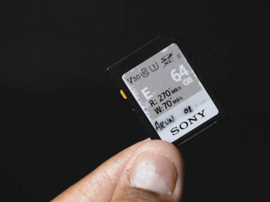 Odzyskiwanie danych z karty pamięci Centrum Odzyskiwania Danych Mega Serwis Warszawa, ul. Opaczewska 43/8