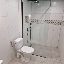 Układanie paneli Grodzisk Wielkopolski 3