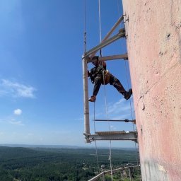 MK Prace Wysokościowe - Demontaż konstrukcji po antenach, komin h=260m