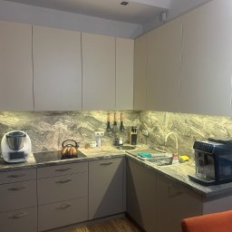 Carpenter.Art - Kuchnie Na Wymiar Pasiecznik