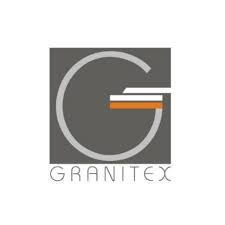 Logo firmy Granitex z szarą literą G, pomarańczowym akcentem i nazwą poniżej, na białym tle. Minimalistyczny design w kwadratowej ramce.