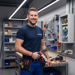 mPower Mieszko Bilski - Oświetlenie Kuchni Poznań