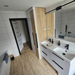 SŁAWTRANS SPÓŁKA Z OGRANICZONĄ ODPOWIEDZIALNOŚCIĄ - Zabudowa łazienkowa na wymiar