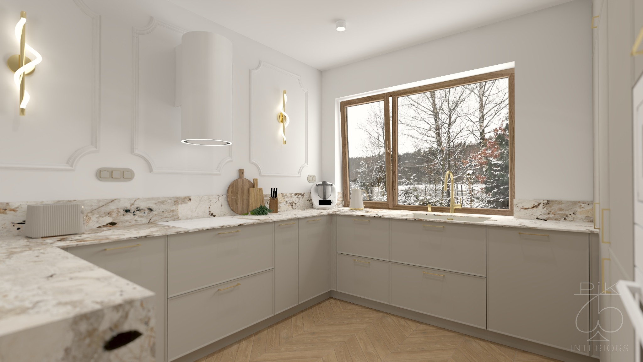 Elegancka kuchnia w stylu modern classic z beżowymi szafkami, marmurowym blatem i złotymi akcentami oświetleniowymi. Za oknem zimowy krajobraz.