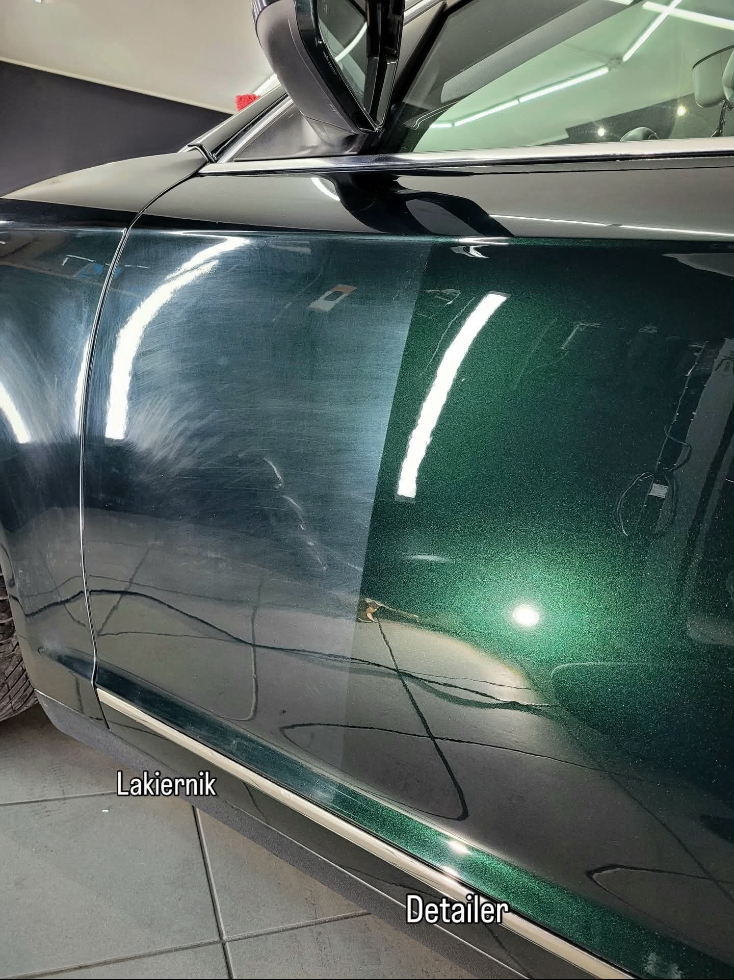 Zielony bok auta, połowa zarysowana, matowa, druga połowa po polerowaniu, błyszcząca. Efekt detailingu samochodowego, widoczny kontrast przed i po zabiegu.