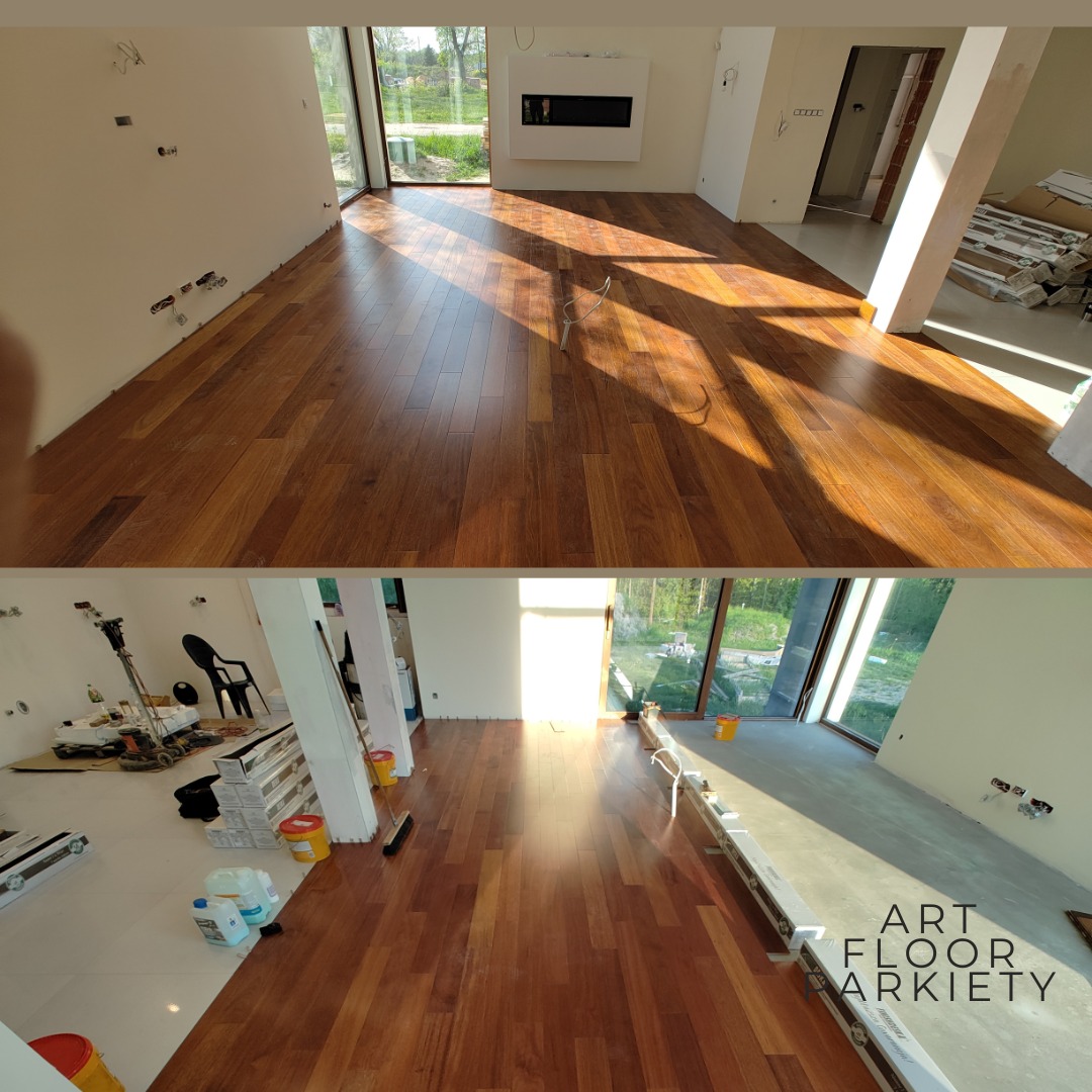 Dwu-ujęciowe zdjęcie: górne - parkiet w salonie z oknem; dolne - parkiet w trakcie prac, widoczna maszyna i materiały, logo firmy Art Floor Arkiety.