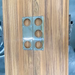 Stolik do szybkiej łodzi na pokład