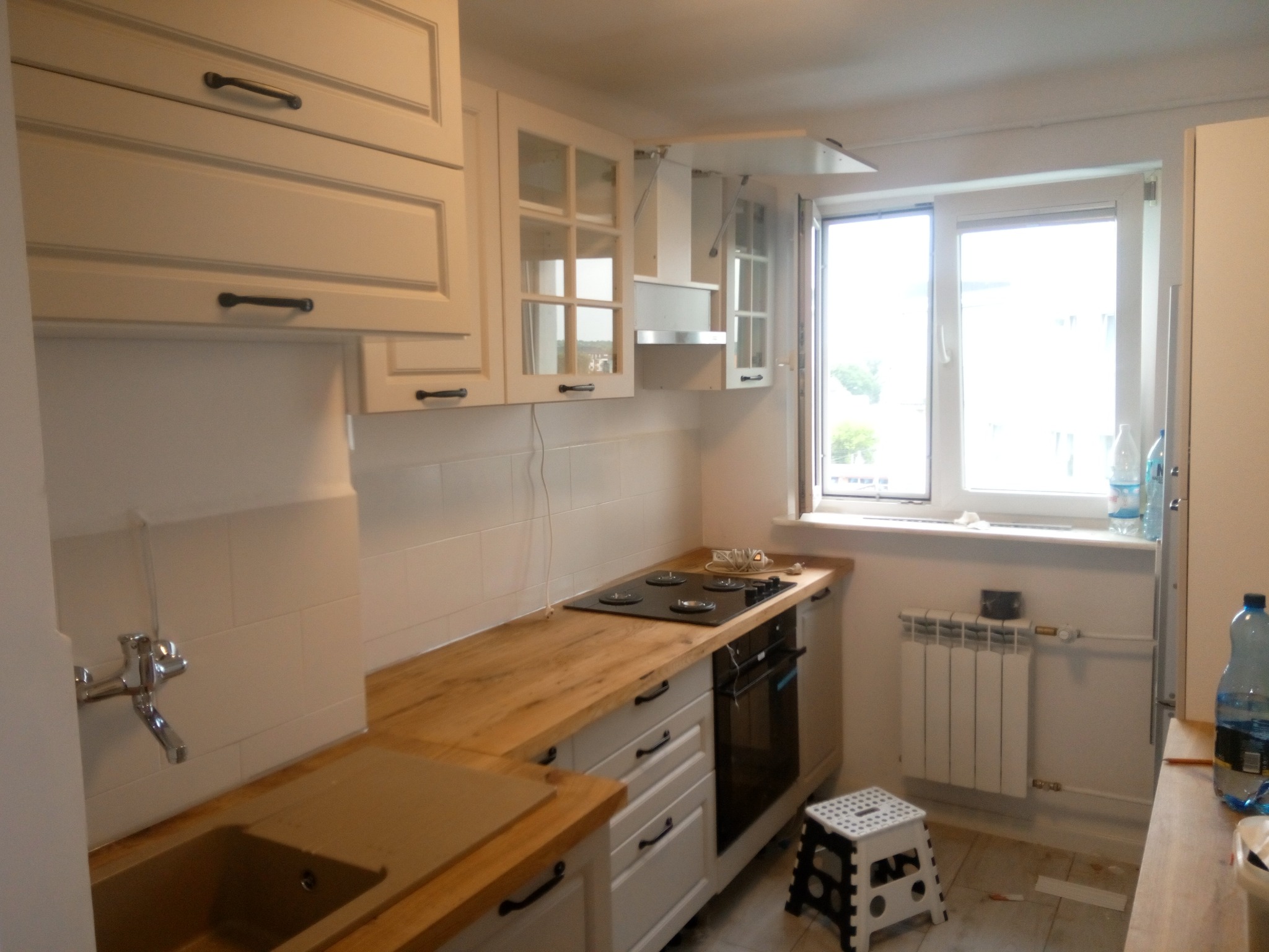 Montaż mebli kuchennych.