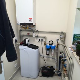 KaBi Hydraulika - Montaz filtrów wody, stacji zmiękczającej i pompy podnoszącej ciśnienie wody z sieci.