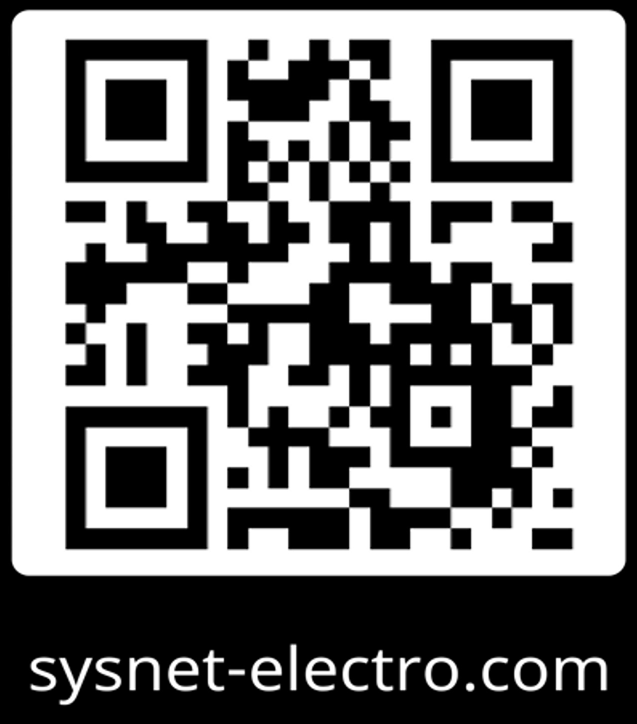 Czarno-biały kod QR z adresem strony internetowej sysnet-electro.com na dole. Kod jest wyraźny i czytelny, umieszczony na białym tle z zaokrąglonymi rogami.