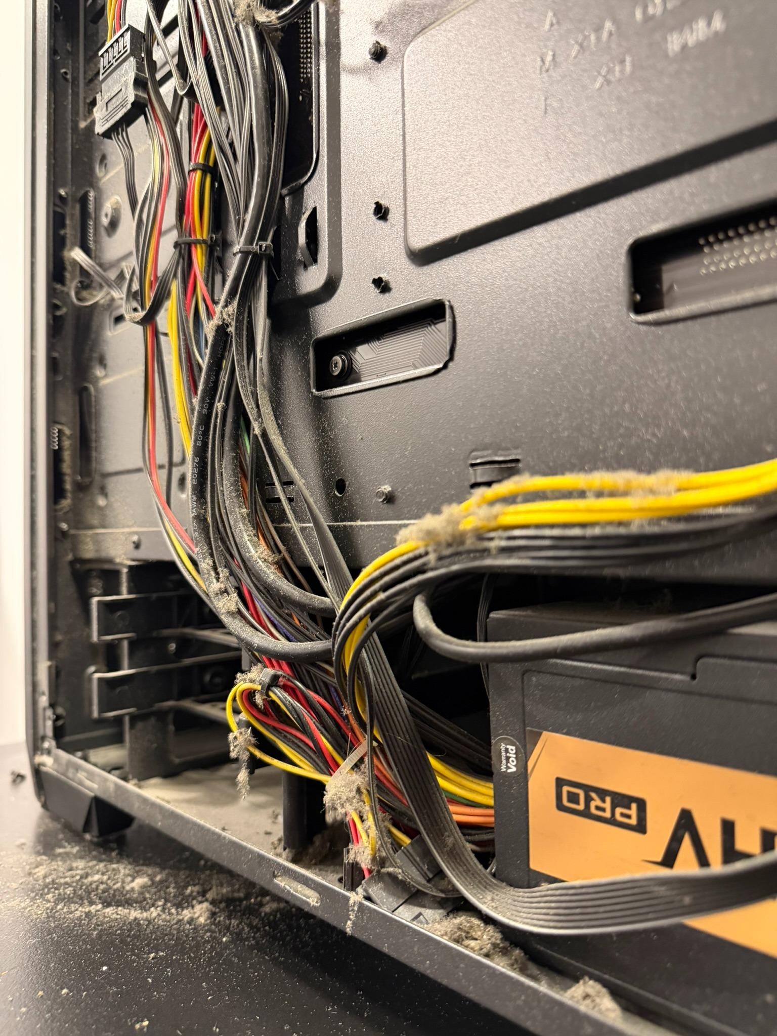 czyszczenie komputerów/ wymiana pasty