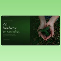 WebMaker - Zielona strona internetowa Ekonatura z hasłem 'Żyj świadomie, żyj naturalnie' w Haczowie. Dłonie trzymają sadzonkę, symbolizując ekologiczny charakter sklepu.