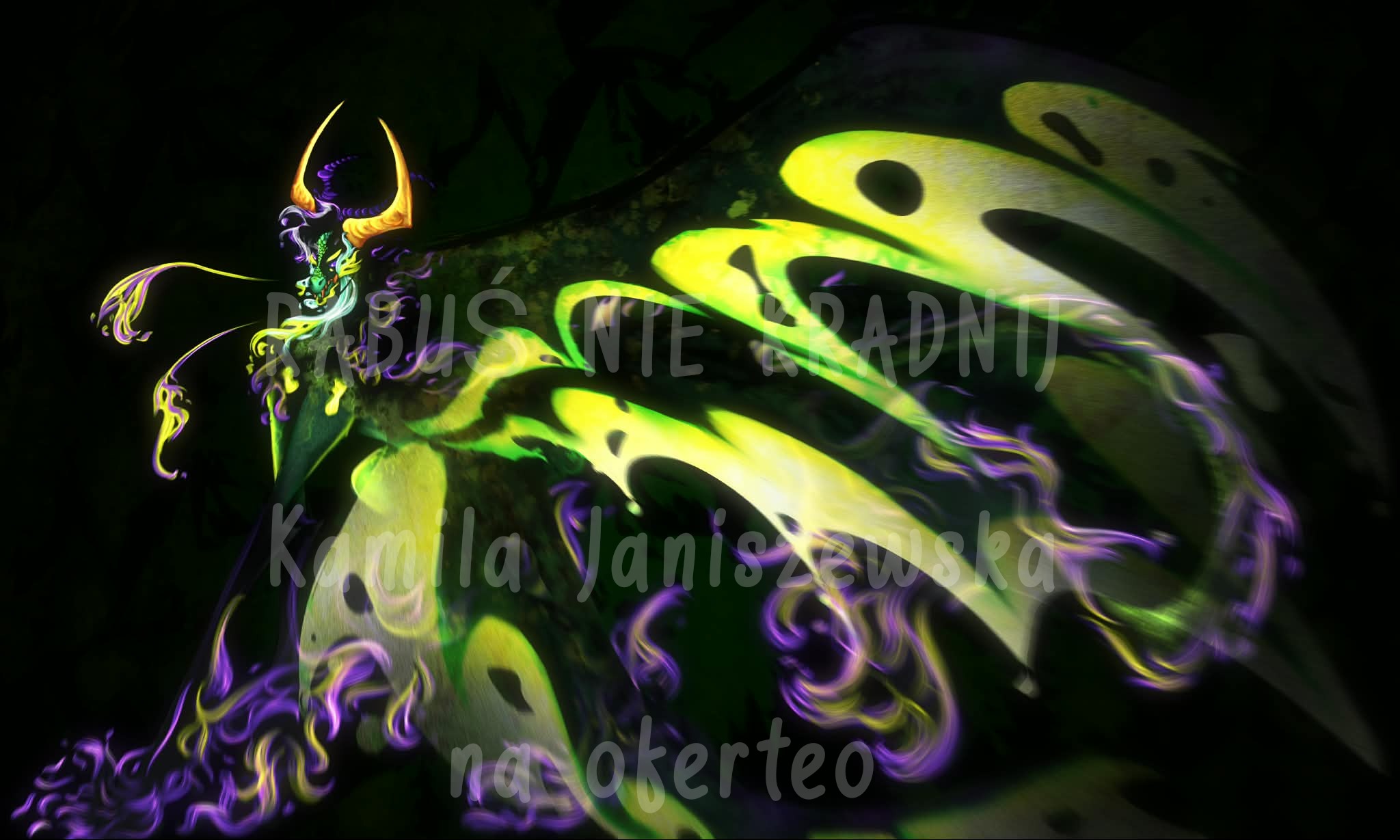 Ilustracja cyfrowa przedstawiająca fantastyczną postać z rogami i skrzydłami w odcieniach zieleni, żółci i fioletu na ciemnym tle. Widoczne napisy w języku polskim.