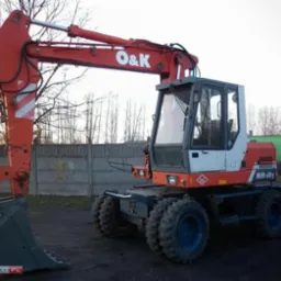 Wynajem koparki kołowej z operatorem