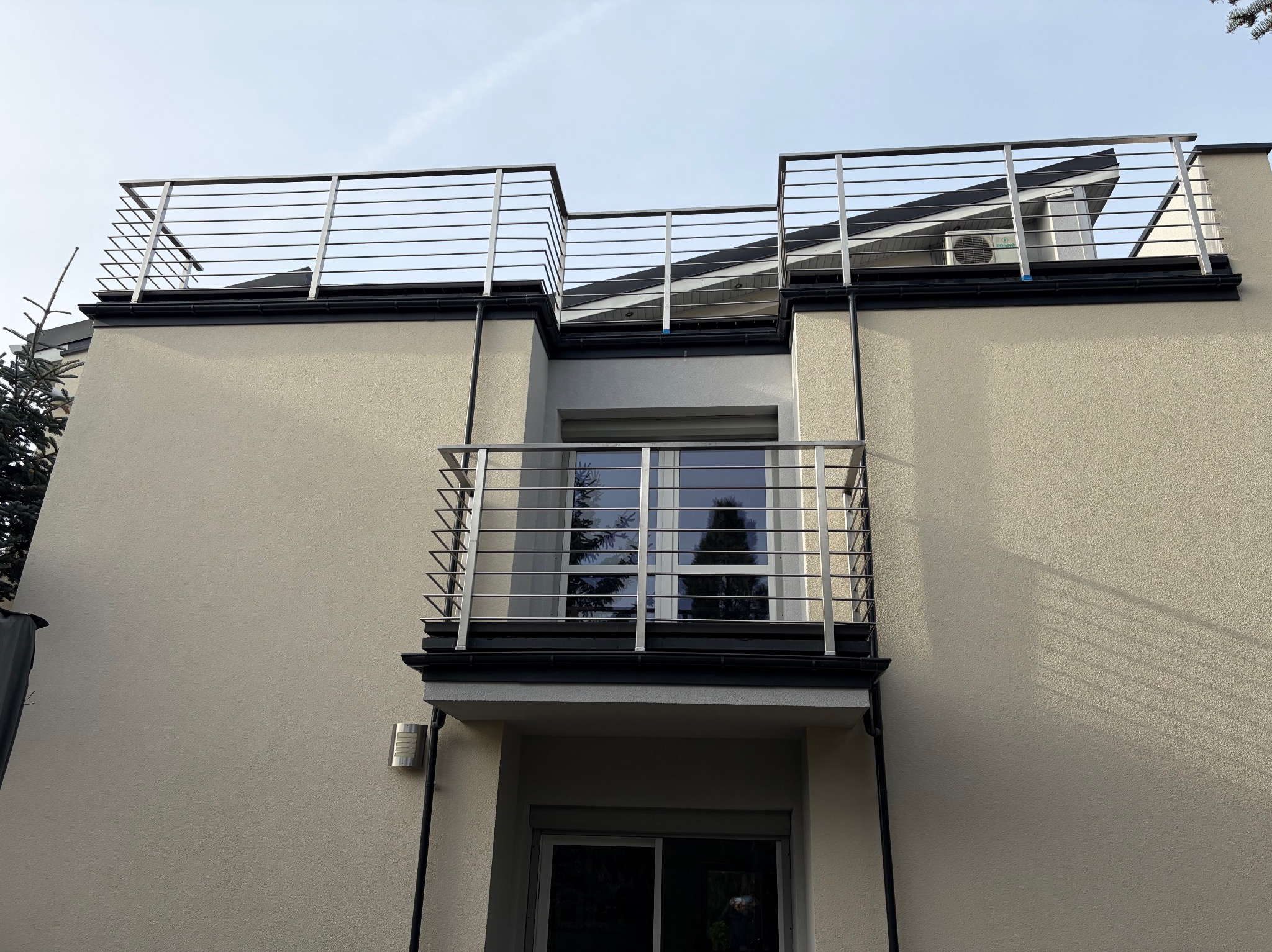 Balustrady ze stali nierdzewnej, satyna.