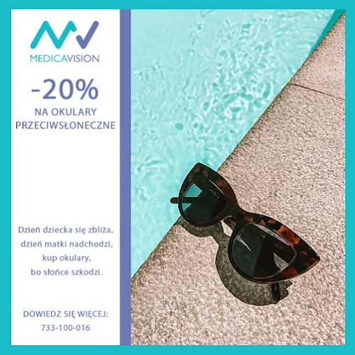 Okulary przeciwsłoneczne w panterkę leżą na krawędzi basenu z błękitną wodą. Obok reklama z rabatem -20% na okulary przeciwsłoneczne od MedicaVision.