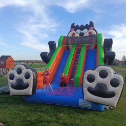 AMW Zjeżdżalnie Dmuchane - Wynajem Namiot&oacute;w Trzciana