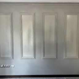 Ramki z listew, malowane natryskowo(świeżo pomalowane)